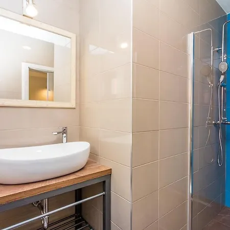 Perla Blu With 4 Bedrooms, Heated Pool, Jacuzzi, 50m From *