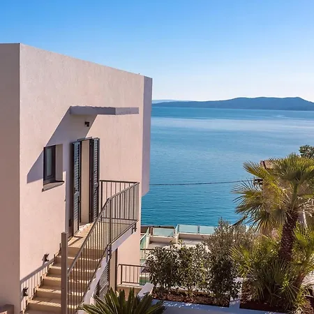 Villa Perla Blu With 4 Bedrooms, Heated Pool, Jacuzzi, 50m From *